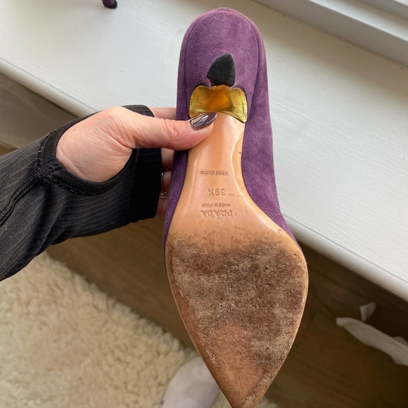 PRADA SUEDE PUMPS - Size 39.5 - Picture 6 of 11